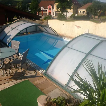 Bed & Breakfast Haus Regina