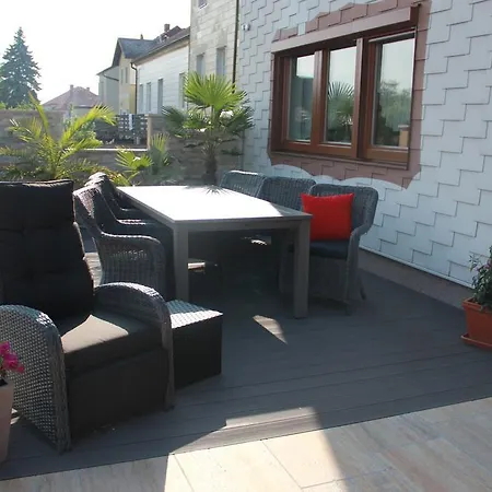 Bed & Breakfast Haus Regina 3*